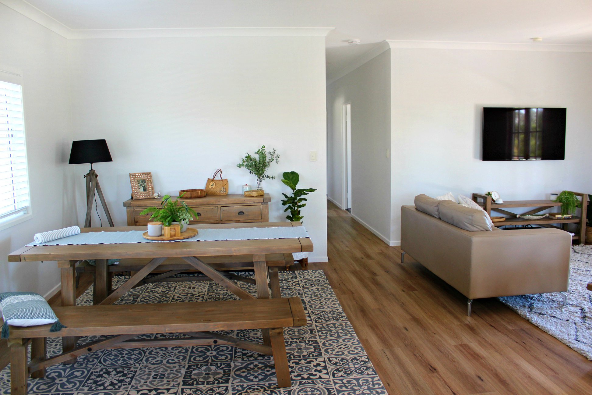 Natural Oak Luxury Vinyl Plank Image